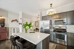 1122 N Dearborn St, Chicago, IL 60610 - Photo 6