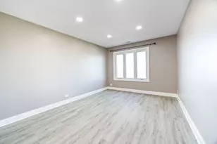 7730 Dempster St, Morton Grove, IL 60053 - Photo 20