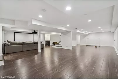 124 Saint Francis Circle, Oak Brook, IL 60523 - Photo 30