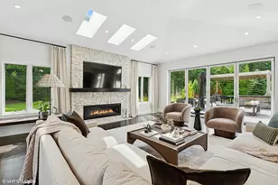 124 St Francis Cir, Oak Brook, IL 60523 - Photo 16