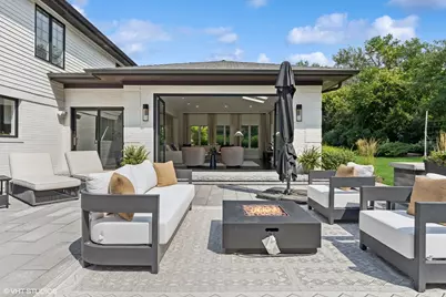 124 Saint Francis Circle, Oak Brook, IL 60523 - Photo 34