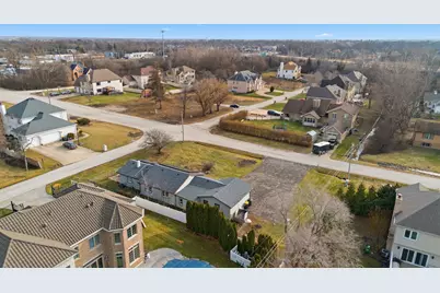 100 Pratt Boulevard, Roselle, IL 60172 - Photo 28