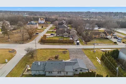 100 Pratt Boulevard, Roselle, IL 60172 - Photo 24