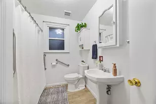 203 S Tazewell St, Mackinaw, IL 61755 - Photo 22