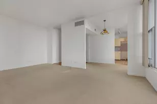 3200 N Lake Shore Dr, Chicago, IL 60657 - Photo 8