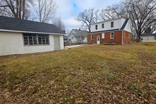 2215 Welworth Ave, Rockford, IL 61108 - Photo 12