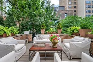 55 E Elm St, Chicago, IL 60611 - Photo 18