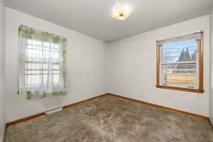 2439 Ernst St, Franklin Park, IL 60131 - Photo 14