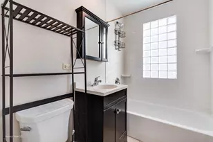 226 Charlotte Pl, Mundelein, IL 60060 - Photo 16