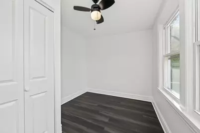 7832 S Paxton Avenue, Chicago, IL 60649 - Photo 22