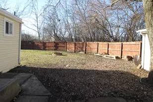 3902 W Claire Blvd, Midlothian, IL 60445 - Photo 12