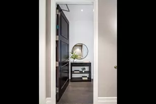 118 E Erie St, Chicago, IL 60611 - Photo 30