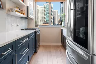 [Address not provided], Chicago, IL 60654 - Photo 8