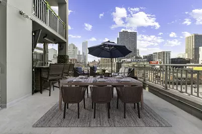 [Address not provided], Chicago, IL 60654 - Photo 30