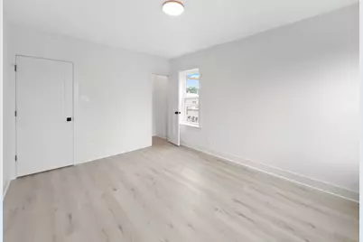 6254 N Whipple Street #1, Chicago, IL 60659 - Photo 4