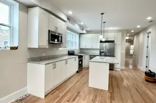 5506 N Glenwood Ave, Chicago, IL 60640 - Photo 4