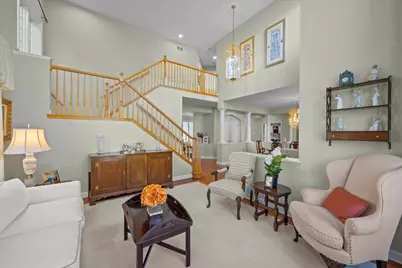 1808 Dunhill Circle, Glenview, IL 60025 - Photo 4