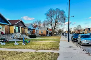 8626 S Damen Ave, Chicago, IL 60620 - Photo 2