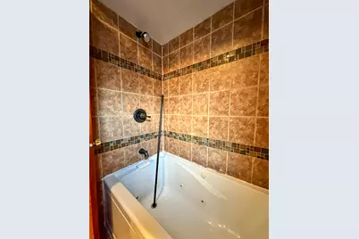 8626 S Damen Avenue, Chicago, IL 60620 - Photo 10