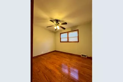 8626 S Damen Avenue, Chicago, IL 60620 - Photo 12