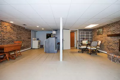 48 Avenue A, Bloomington, IL 61704 - Photo 32