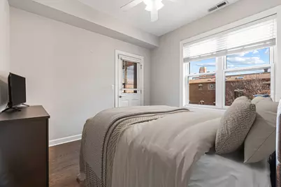 3904 N Wolcott Avenue #2, Chicago, IL 60613 - Photo 8