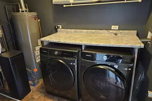 10 Ronan Ct, Lake in the Hills, IL 60156 - Photo 18