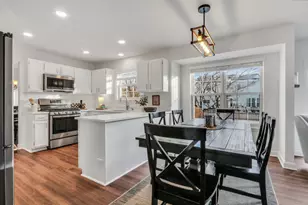 269 Braxton Way, Grayslake, IL 60030 - Photo 14