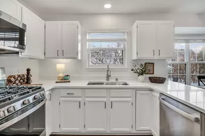 269 Braxton Way, Grayslake, IL 60030 - Photo 10