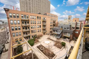 1910 S Indiana Ave, Chicago, IL 60616 - Photo 22