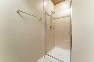 1910 S Indiana Ave, Chicago, IL 60616 - Photo 20