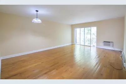 1545 W Chase Avenue #305, Chicago, IL 60626 - Photo 4