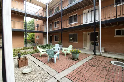 1545 W Chase Avenue #305, Chicago, IL 60626 - Photo 10