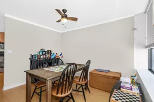 655 W Irving Park Rd, Chicago, IL 60613 - Photo 10