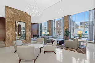 655 W Irving Park Rd, Chicago, IL 60613 - Photo 4