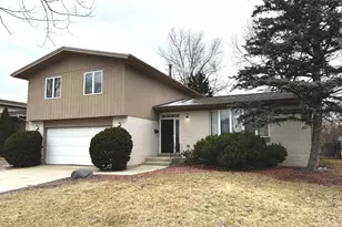 5252 Arquilla Dr, Richton Park, IL 60471 - Photo 1