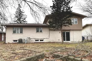 5252 Arquilla Dr, Richton Park, IL 60471 - Photo 14