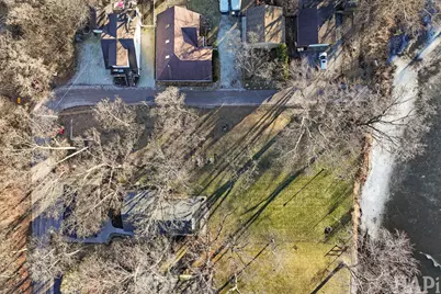 42028 N East Road, Antioch, IL 60002 - Photo 8