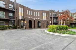 1525 Sander Ct, Wheeling, IL 60090 - Photo 2