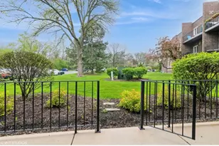 1525 Sander Ct, Wheeling, IL 60090 - Photo 20