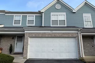 953 Old Oak Cir, Algonquin, IL 60102 - Photo 2