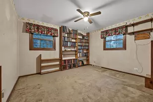 27W084 Fleming Dr, Winfield, IL 60190 - Photo 20