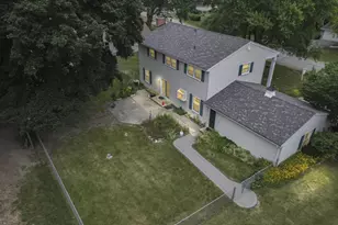 27W084 Fleming Dr, Winfield, IL 60190 - Photo 28