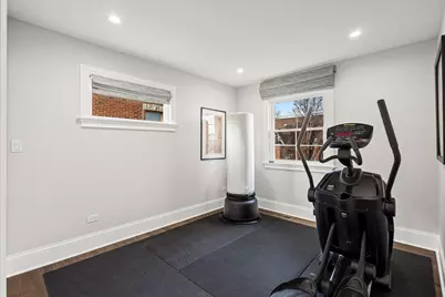 7046 Beckwith Road, Morton Grove, IL 60053 - Photo 16