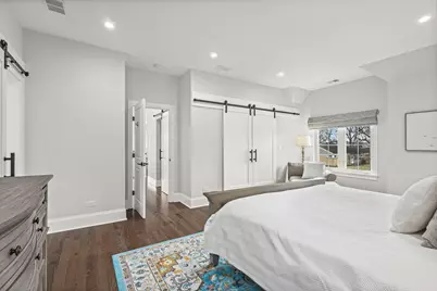 7046 Beckwith Road, Morton Grove, IL 60053 - Photo 22