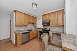 7717 S Luella Ave, Chicago, IL 60649 - Photo 4