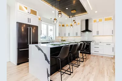 9645 S 78th Court, Hickory Hills, IL 60457 - Photo 12