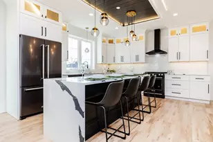 9645 S 78th Ct, Hickory Hills, IL 60457 - Photo 12