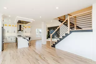 9645 S 78th Ct, Hickory Hills, IL 60457 - Photo 10