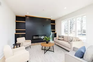 9645 S 78th Ct, Hickory Hills, IL 60457 - Photo 8